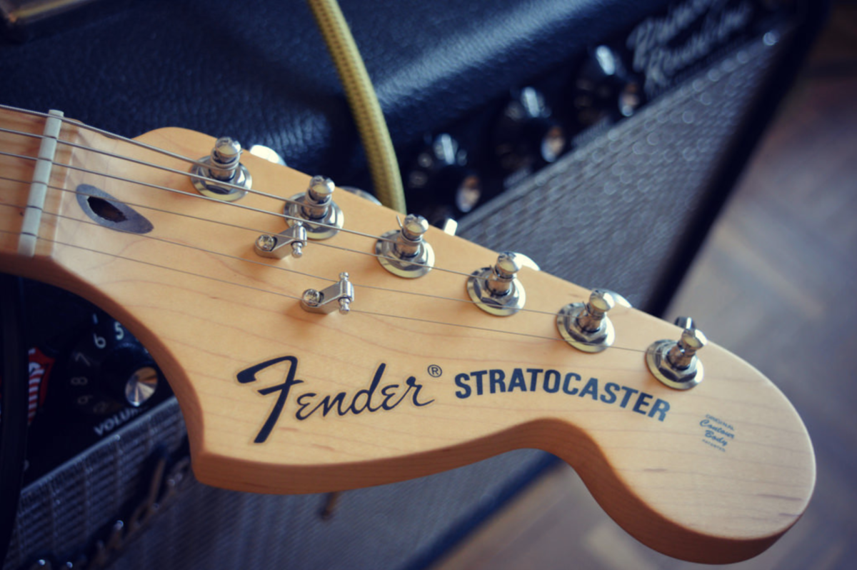 Fender stratocaster. Фендер стратокастер z6167810. Fender Stratocaster American Special headstock. Гриф Fender 1964. Голова Fender Stratocaster 1966.