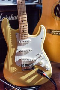guitarra electrica fender stratocaster